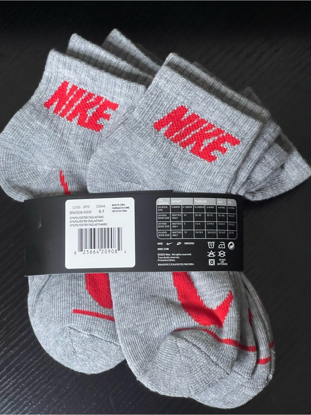 Nike Grey Ankle Cushioned Socks with Red Logo - Picture 4 of 4